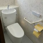 壁紙1つでトイレもキレイに。 壁紙1つでトイレもキレイに。